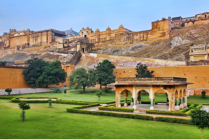 Same Day Jaipur Tour from Delhi - Amber Fort: The Big First Stop