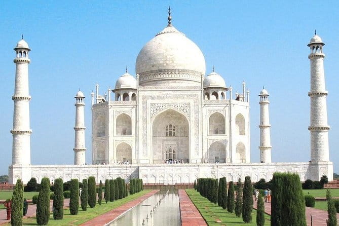 Same Day luxury Taj Mahal and Agra Fort Tour from Delhi by Car - Is $30.75 good value?