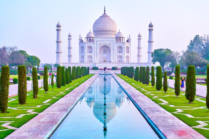 Same Day Mathura and Vrindavan Tour with Taj Mahal from New Delhi - Krishna Janmabhoomi in Mathura