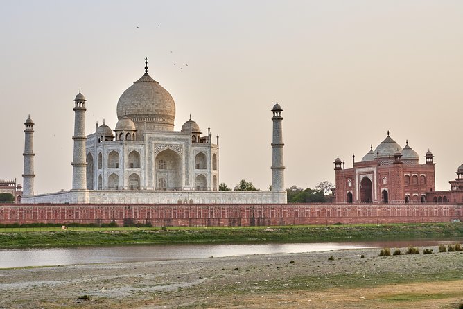 Same day Taj mahal and agra fort tour by car - Leaving Delhi at 4 am