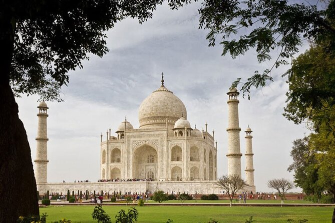 Same Day Taj Mahal Tour by Train - Agra Fort puts the Taj in context