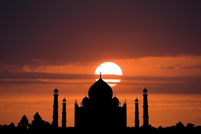 Same-Day Taj Mahal Tour: Full Story of the Mughals ( Dehli - Agra - Dehli ) - Agra Fort and the Mughal story