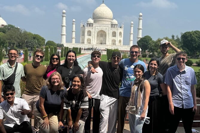 Same Day Taj Mahal Tour with Private Driver - A fast route from New Delhi to Agra