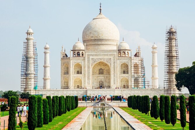 Same Day Taj Mahal Trip From Delhi to Agra By Private Driver - Entering the Taj Mahal