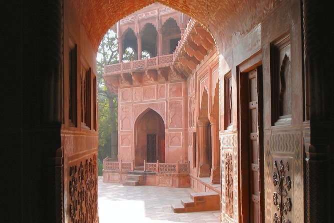 Skip The Line: Taj Mahal Sunrise Tour from - Delhi (All-Inclusive) - The long return to Delhi