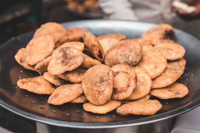 Spice & Stories: 3-Hour Old Delhi Heritage Food Walk Guided Tour - Chandni Chowk, temples, and a full hour of tasting