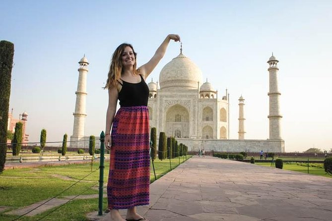 Sunrise Taj Mahal and Agra Day Tour From Delhi - All Inclusive - The 5-star buffet is useful, but check the package