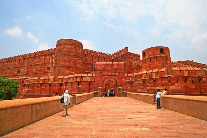 Sunrise Taj Mahal Tour from Delhi with Entrance and Food - The return to Delhi