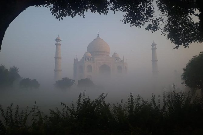Sunrise tour to Tajmahal and Agra fort from Delhi - Booking details worth checking first