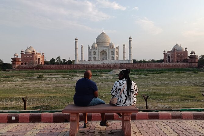 Taj Mahal & Agra City Private Tour from Delhi by Car – Fast Entry - A long but efficient day from Delhi
