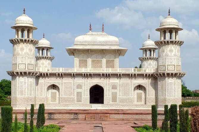 Taj Mahal, Agra Fort,Akbar's Tomb & Baby Taj Day Trip from Delhi - Leaving Delhi at 6:00 AM for Agra