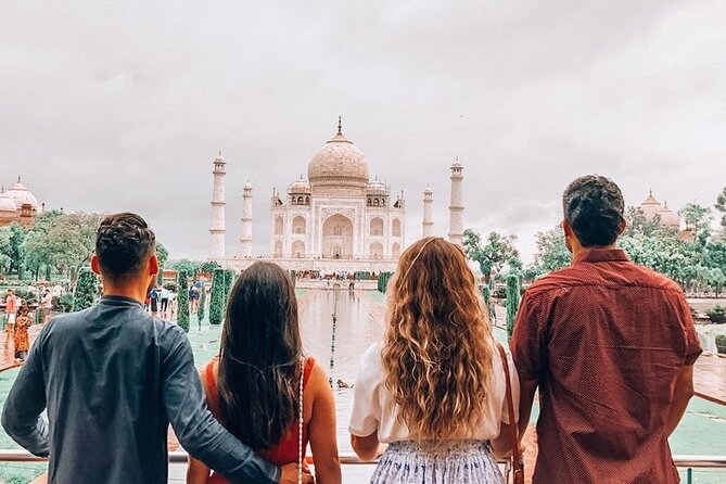 Taj Mahal, Agra Fort & Baby Taj Luxury Day Tour From Delhi By Car - Seeing the Taj Mahal at sunrise