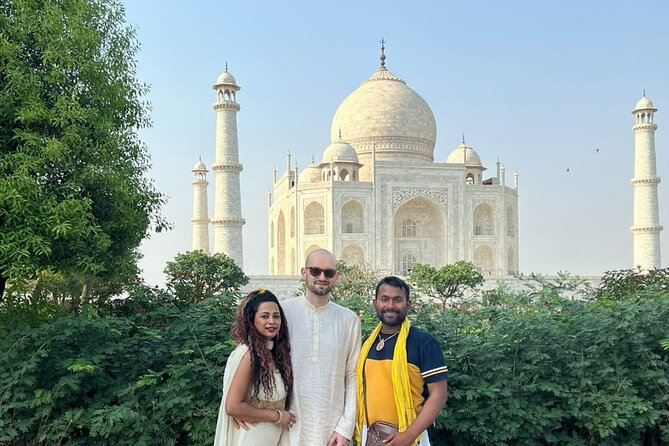 Taj Mahal, Agra Fort & Baby Taj Tour from Delhi by Car–Fast Entry - Who should choose this day trip?
