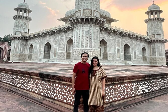 Taj Mahal, Agra Fort & Baby Taj Tour from Delhi with Meal - A closer look at the Baby Taj