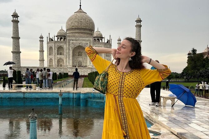 Taj Mahal, Agra Fort & Baby Taj Tour from Delhi with Meal - Who will get the most from this Agra day