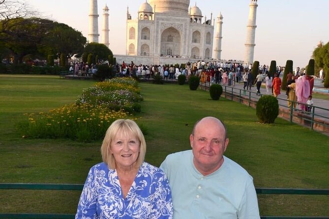 Taj Mahal & Agra Private Trip by Car from Delhi with 5 Star Meal - The three-hour ride from Delhi to Agra