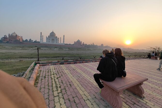 Taj Mahal & Agra Tours – Multiple Options from Delhi or Agra - Lunch, Indian cooking, and local handicrafts