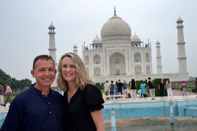 Taj Mahal and Agra fort Private Tour from Delhi - All Inclusive - Key points at a glance