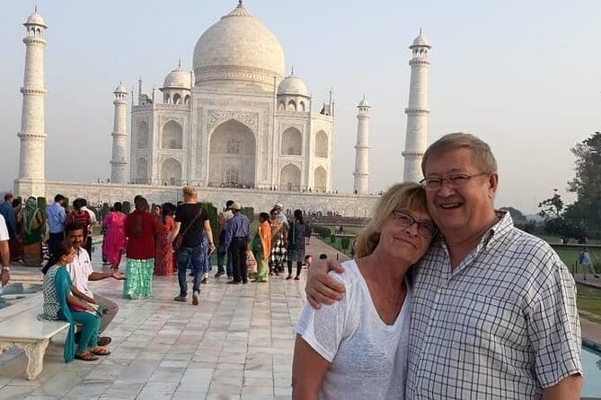 Taj Mahal and Agra fort Private Tour from Delhi - All Inclusive - Agra Fort and the Mughal story