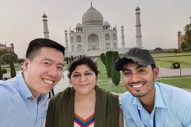 Taj Mahal And Agra Overnight Tour From Delhi By AC Car - The three-hour drive from Delhi to Agra