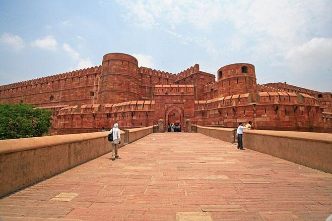 Taj Mahal at Sunrise and Agra Day Tour from Delhi - Why the sunrise schedule matters