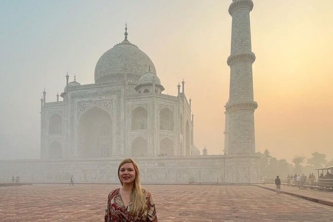 Taj Mahal Day Tour from Delhi by Car : BADGE OF EXCELLENCE TOUR - What the private car includes, and what it does not