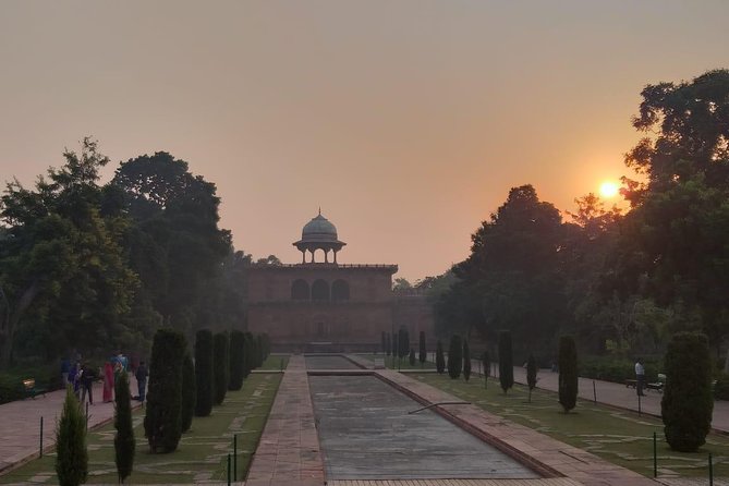 Taj Mahal Day Tour From Delhi by Superfast Train - What the $160 price includes