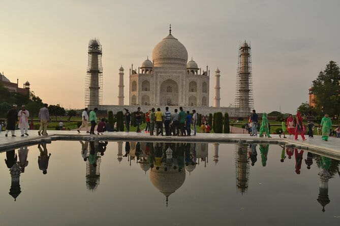 Taj Mahal Private Day Tour From Delhi with Transportation - Key points to know before booking