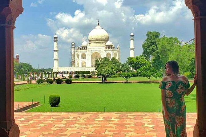 Taj Mahal Private Guided Tour from Delhi with Tickets + Food - Who should book this day trip