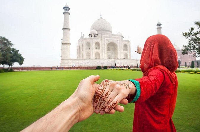 Taj Mahal Private Tour from Delhi by Car - Agra Fort and the Mughal setting