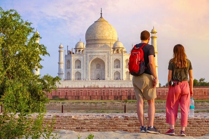 Taj Mahal Private Tour from Delhi by Car - Lunch at Bon Barbecue