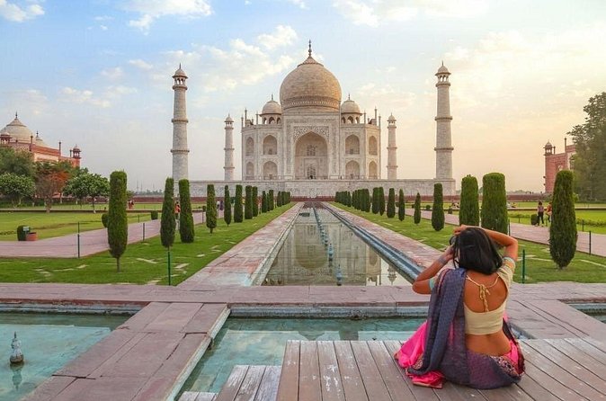Taj Mahal Private Tour from Delhi by Car - The guide and private service