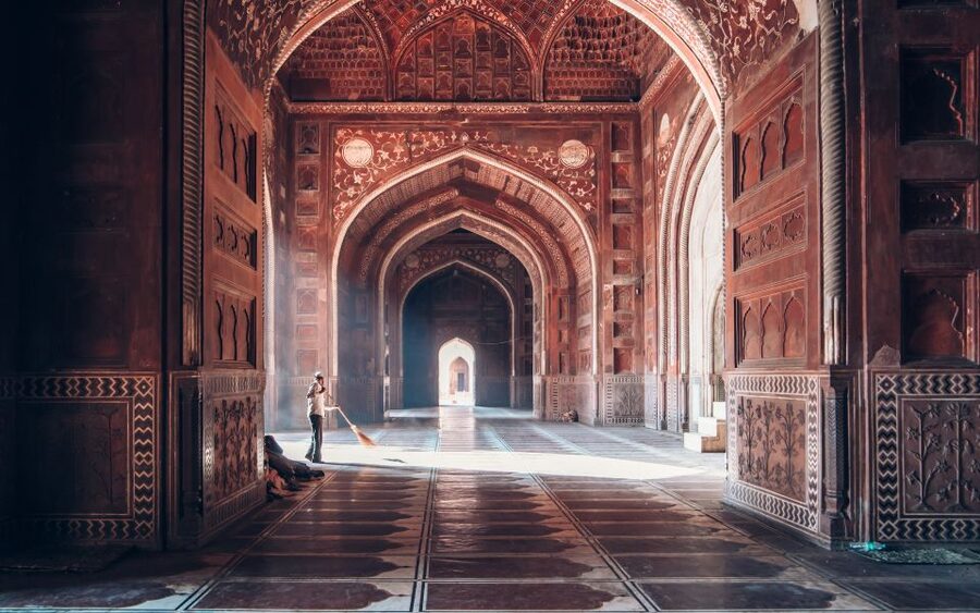 Taj Mahal: Shared Group Tour with Transfer from New Delhi - Should you book this Taj Mahal day trip?