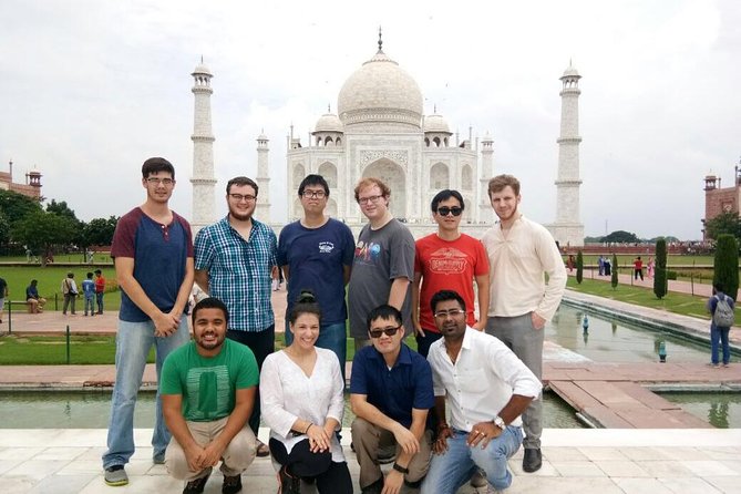 Taj Mahal skip the line - Luxury Tour - A 14-Hour Agra Day From Delhi