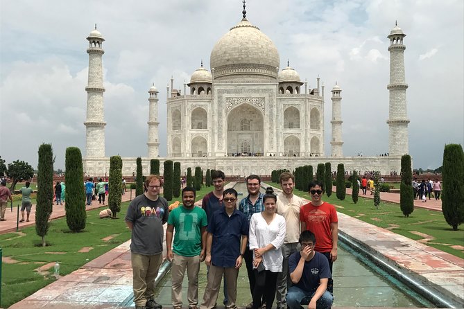 Taj Mahal skip the line - Luxury Tour - Lunch in Agra, With the Bill in Your Hands
