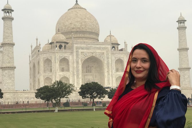 Taj Mahal skip the line luxury tour with guide - Local arts and crafts, with a note of caution