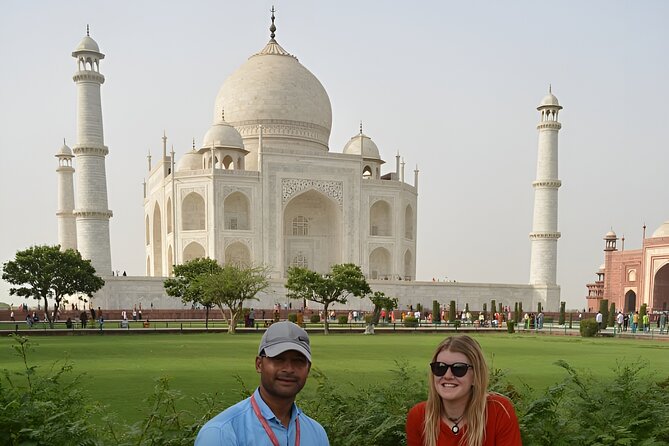 Taj Mahal Sunrise Private Trip by Car from Delhi - All Inclusive - The Baby Taj and a quieter final stop