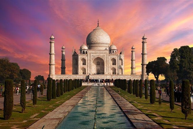 Taj Mahal Sunrise Tour - Seeing the Taj Mahal Before the Crowds Build