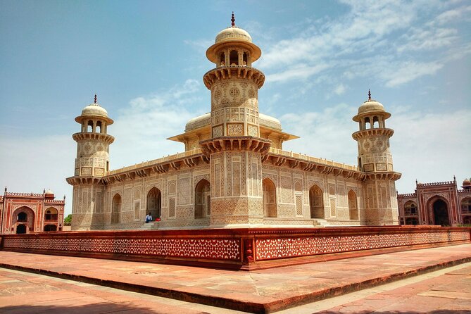 Taj Mahal Sunrise Tour from Delhi – 2-Day Agra Overnight Trip - The Delhi return turns one tour into two sightseeing days