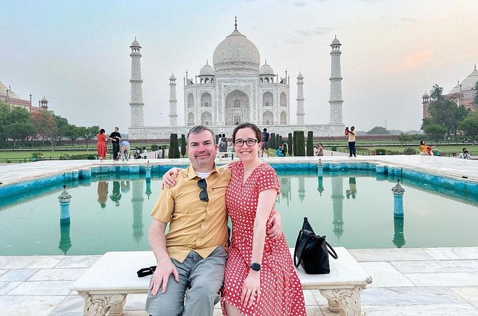 Taj Mahal Tour from Delhi by AC Car with 5 Star Meal - Returning to Delhi in a private car