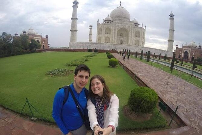 Taj Mahal Tour From Delhi By Car-Skip The Line Tickets With Lunch - Agra Fort in 45 minutes