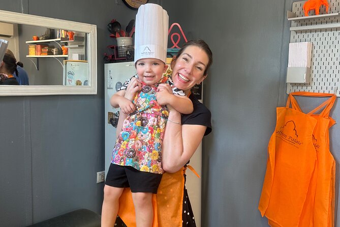 The Chef @ 5 pm (3 Main Dishes + 2 Breads) - Who will get the most from this class