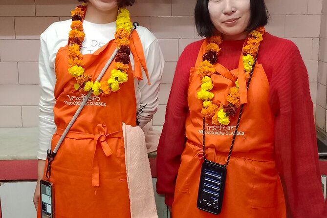 Vegetarian : Private Cooking Class in Delhi home ( Learn 7 meal) - Who should book this class?
