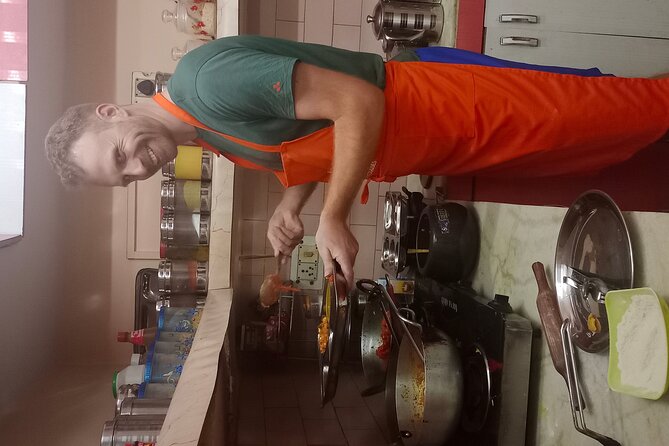 Vegetarian : Private Cooking Class in Delhi home ( Learn 7 meal) - Starting with spices, tea, and small bites
